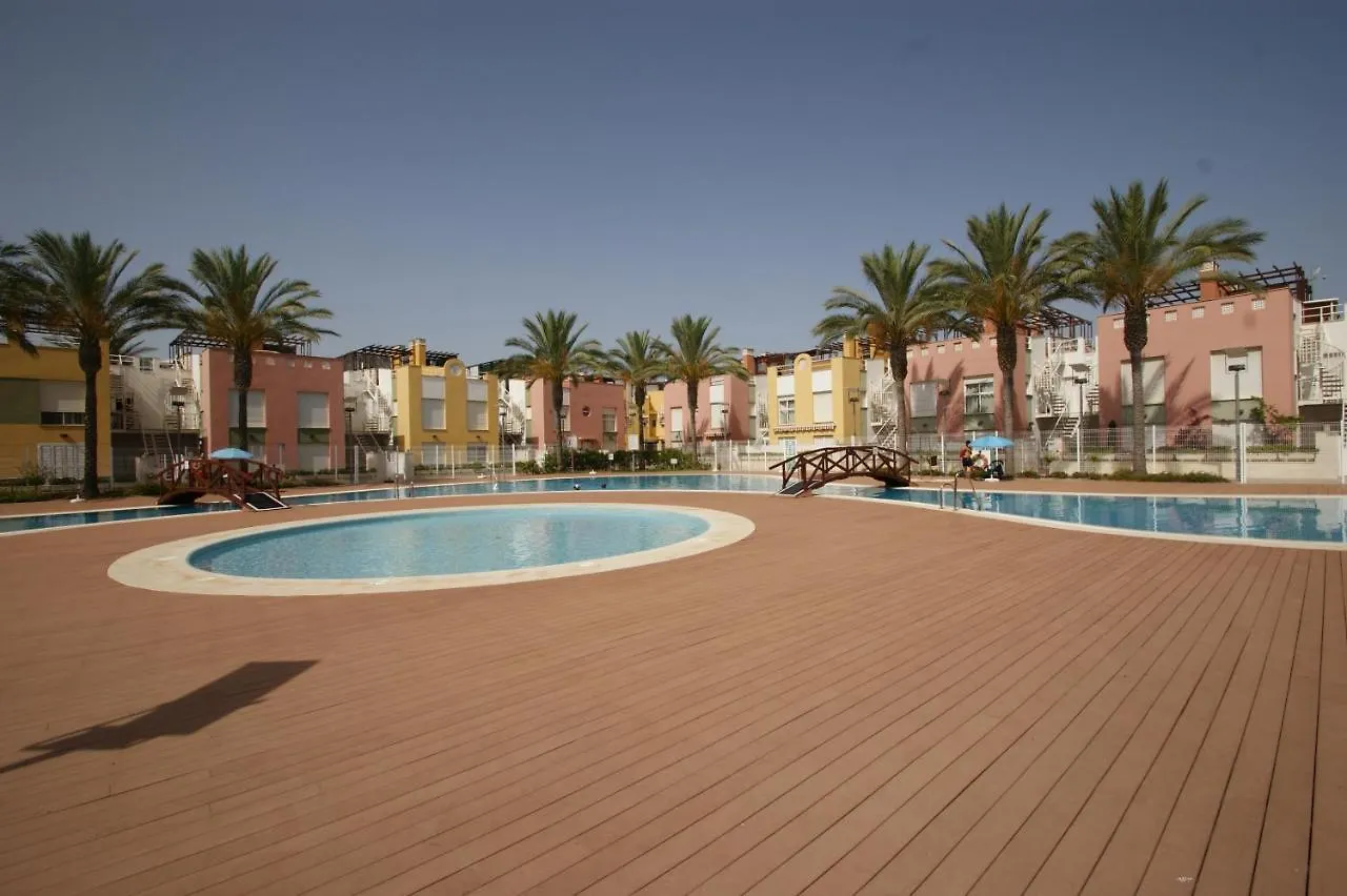 Apartamento En Vera A 300 M De La Playa, Con Patio Y Salida Directa A Calle Apartment